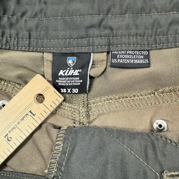 KUHL Radikl Pants Men’s 38x30 Tan Cargo Performance Hiking Outdoors Stretch - Picture 7 of 12
